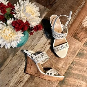 Unisa White & Tan Wedges